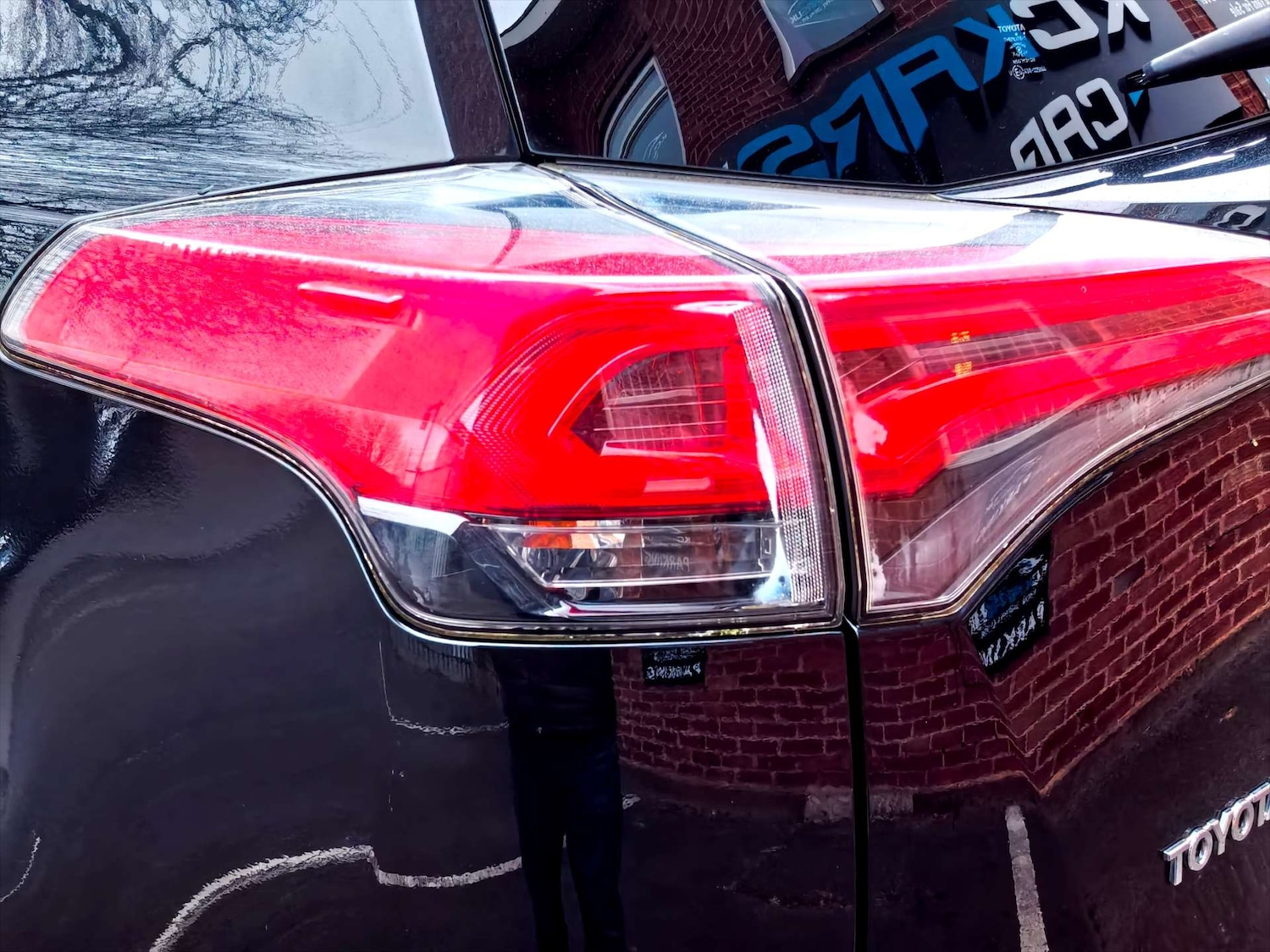 Used Toyota RAV4 2016 for sale - 76941055: Photo 43