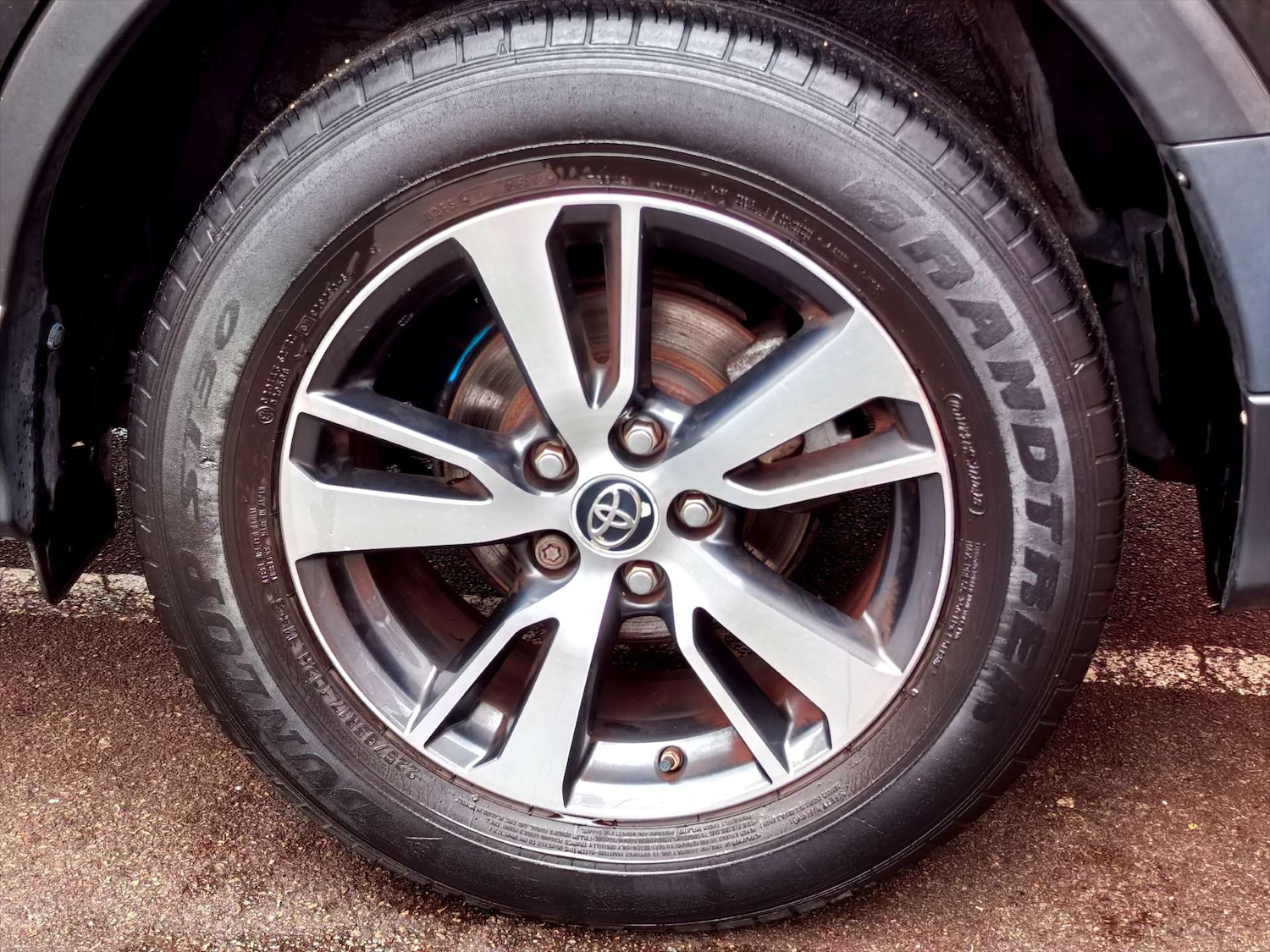 Used Toyota RAV4 2016 for sale - 76941055: Photo 50