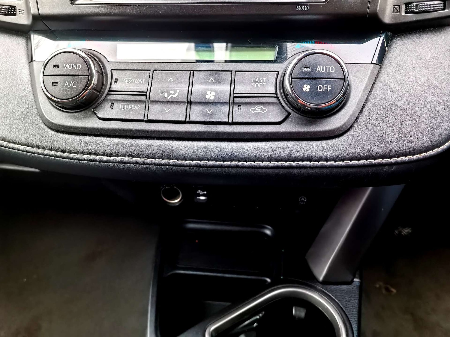 Used Toyota RAV4 2016 for sale - 76941055: Photo 55