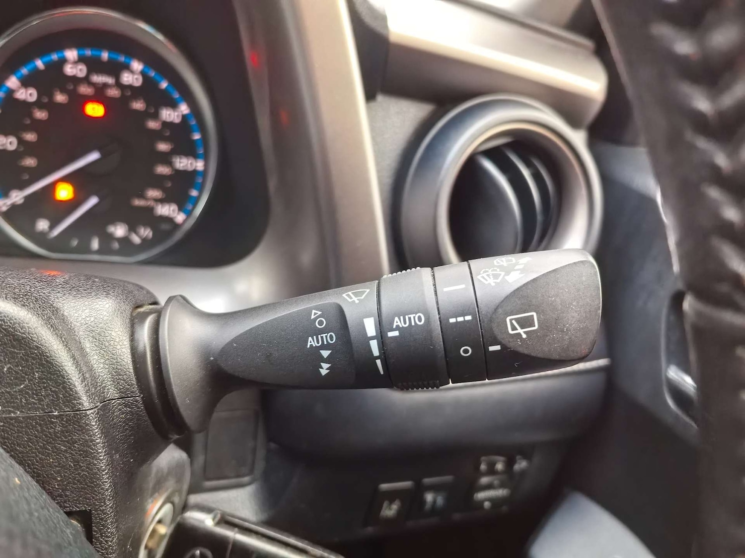 Used Toyota RAV4 2016 for sale - 76941055: Photo 56