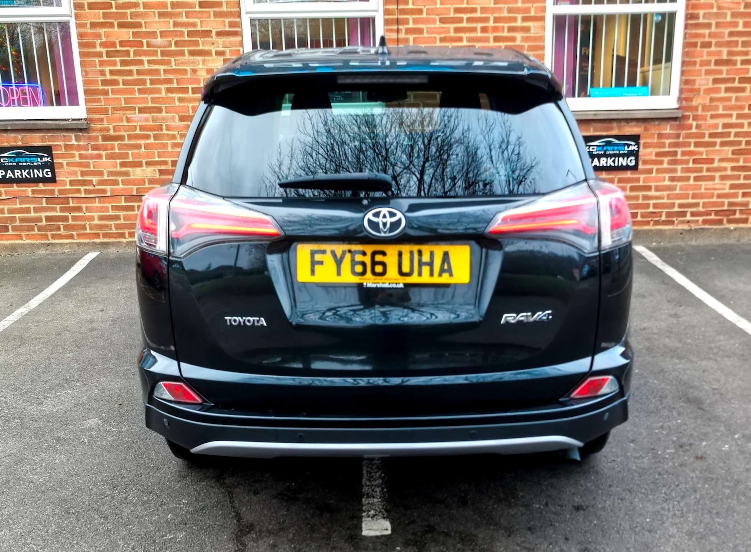 Used Toyota RAV4 2016 for sale - 76941055: Photo 80