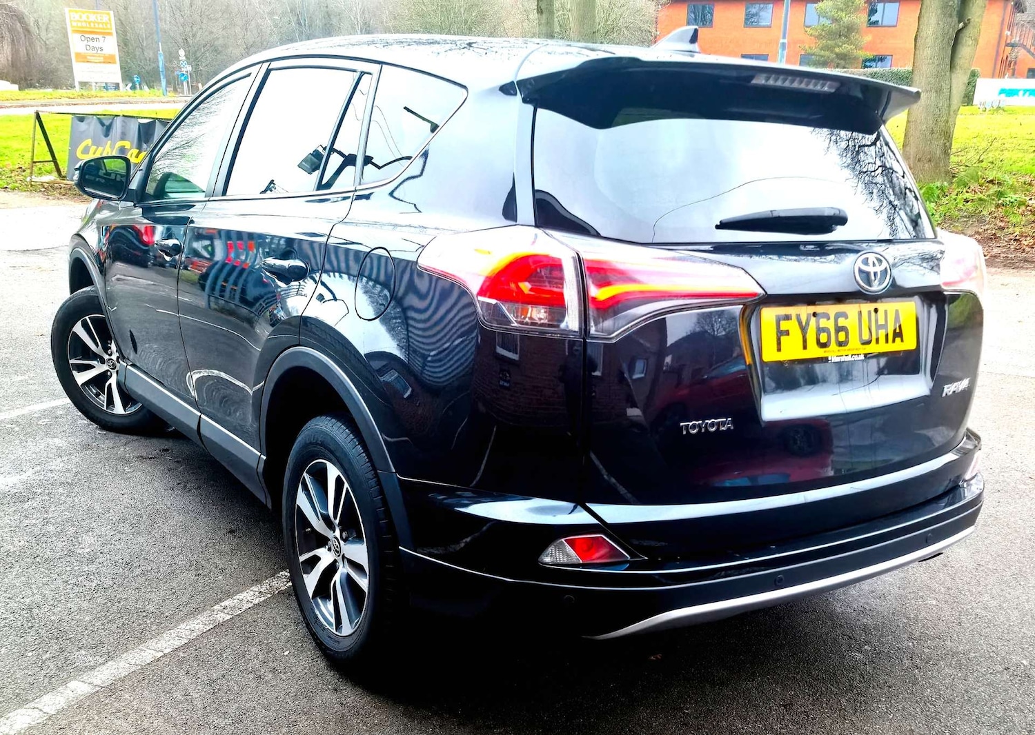 Used Toyota RAV4 2016 for sale - 76941055: Photo 83