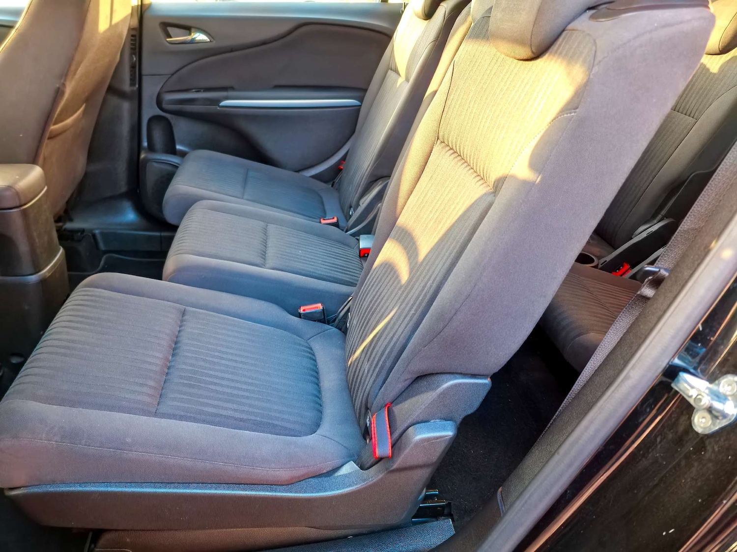 Used Vauxhall Zafira Tourer 2017 for sale - 77053040: Photo 31