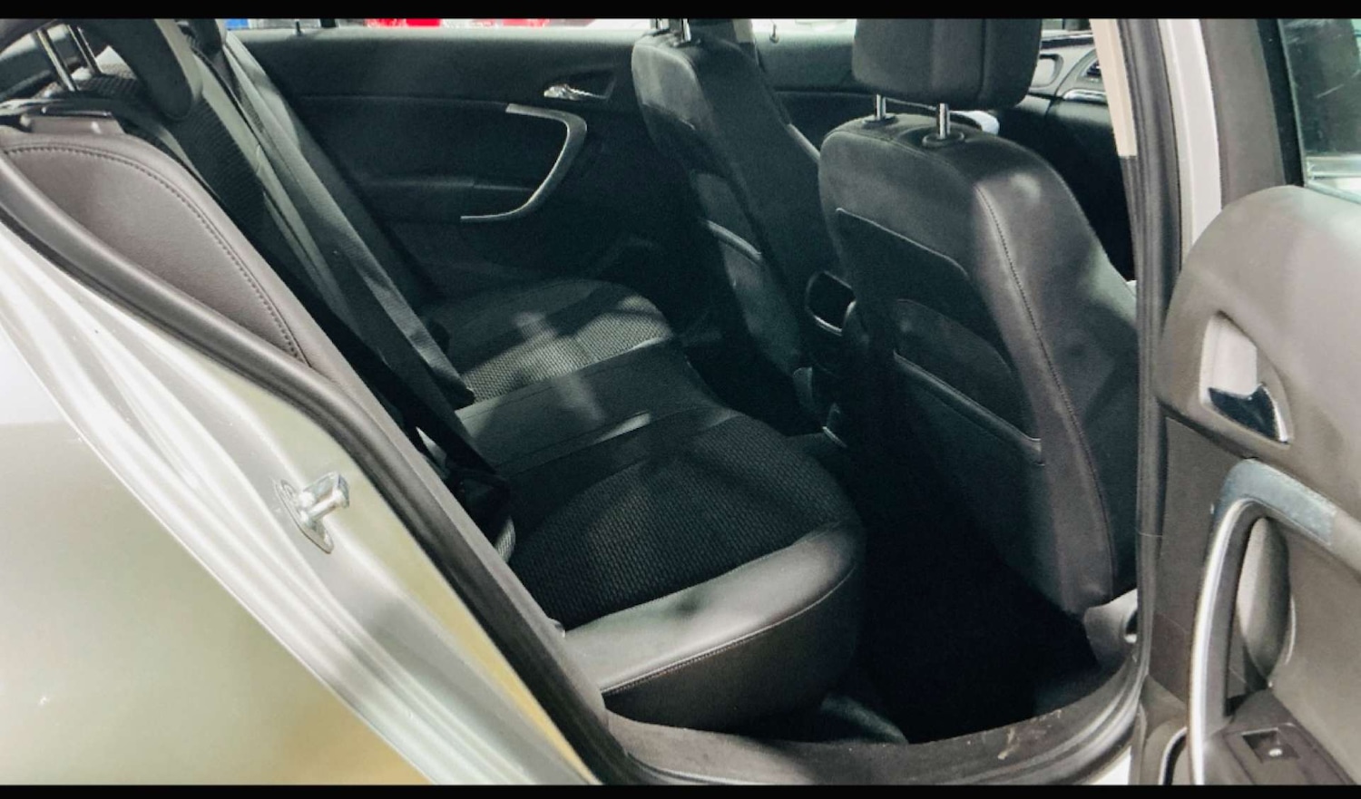 Used Vauxhall Insignia 2015 for sale - 76444538: Photo 10