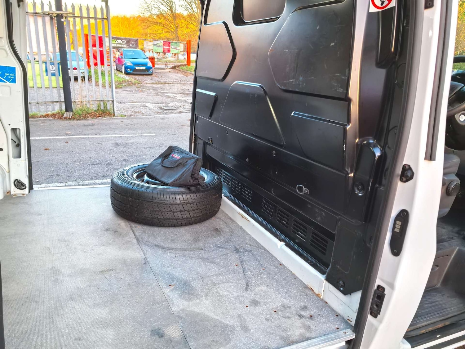 Used Ford Transit Custom 2015 for sale - 76517540: Photo 14