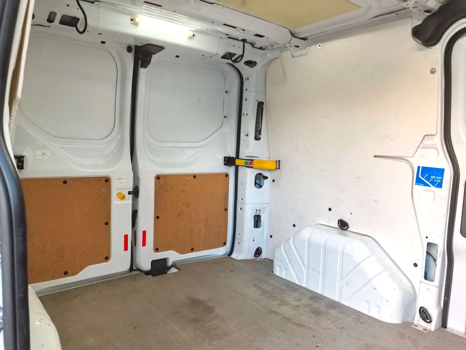 Used Ford Transit Custom 2015 for sale - 76517540: Photo 44