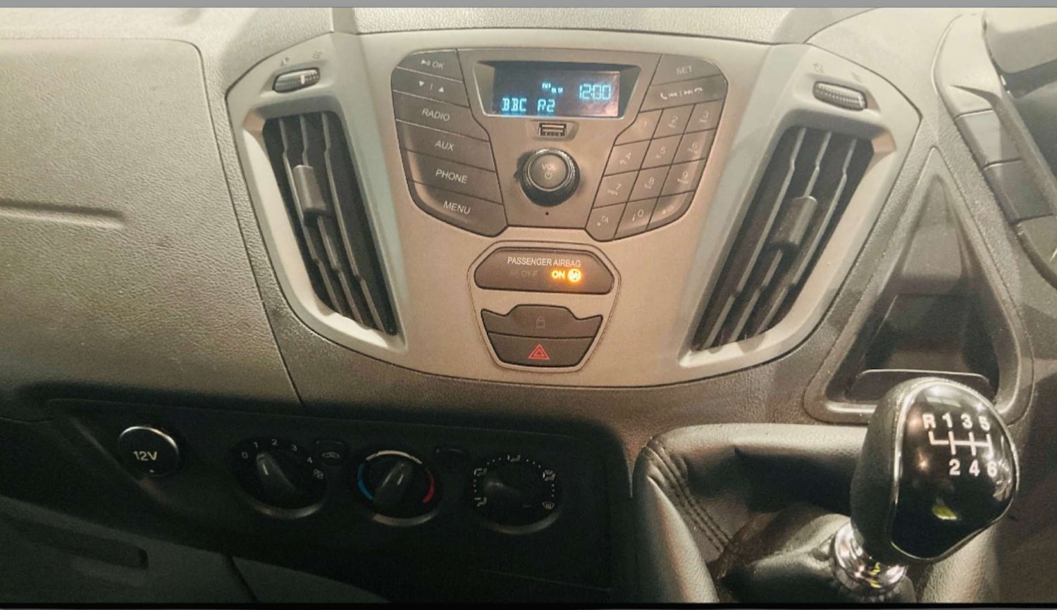 Used Ford Transit Custom 2015 for sale - 76517540: Photo 8