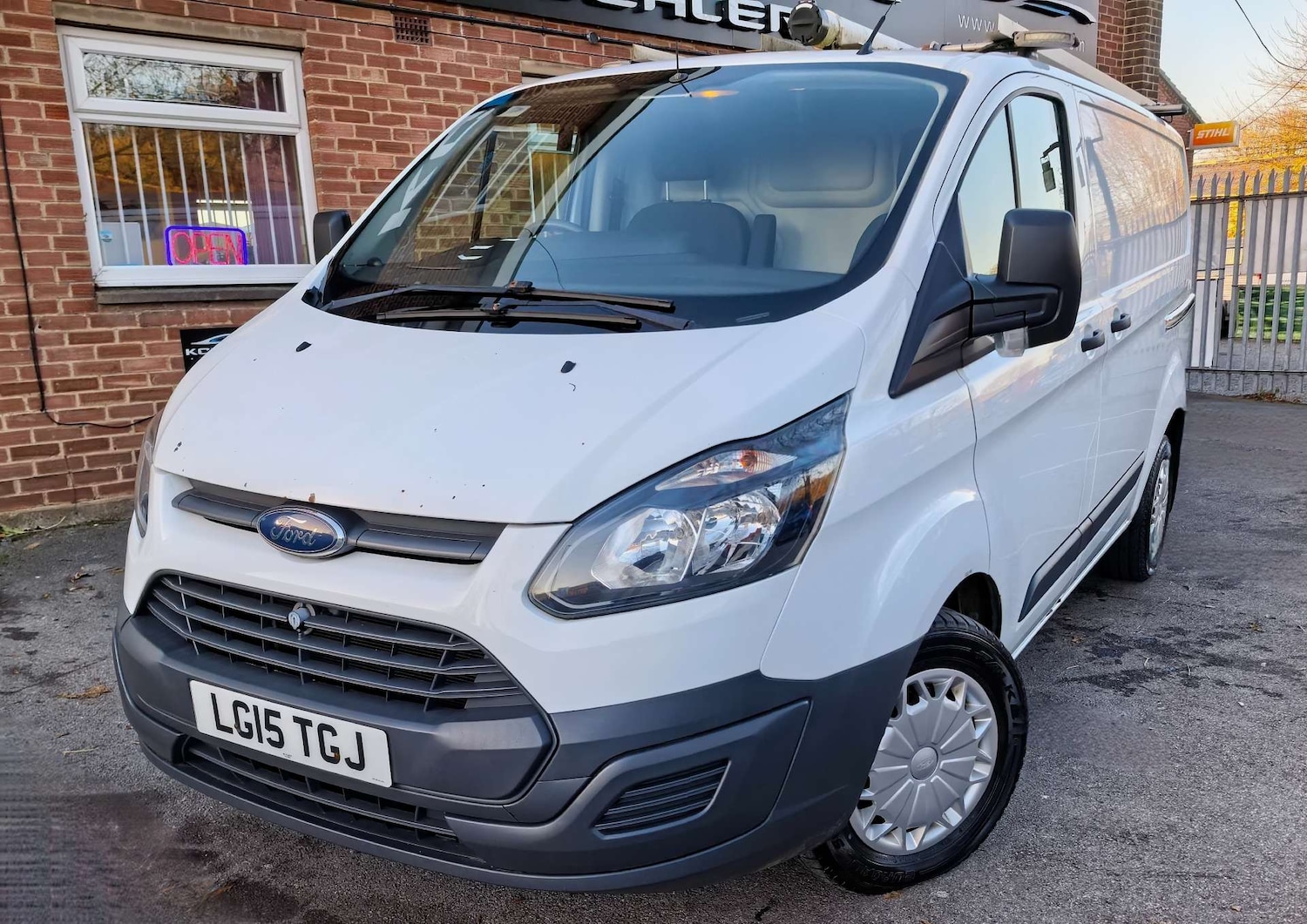 Used Ford Transit Custom 2015 for sale - 76517540: Photo 85