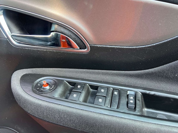 Used Vauxhall Mokka 2016 for sale - 76253829: Photo 53