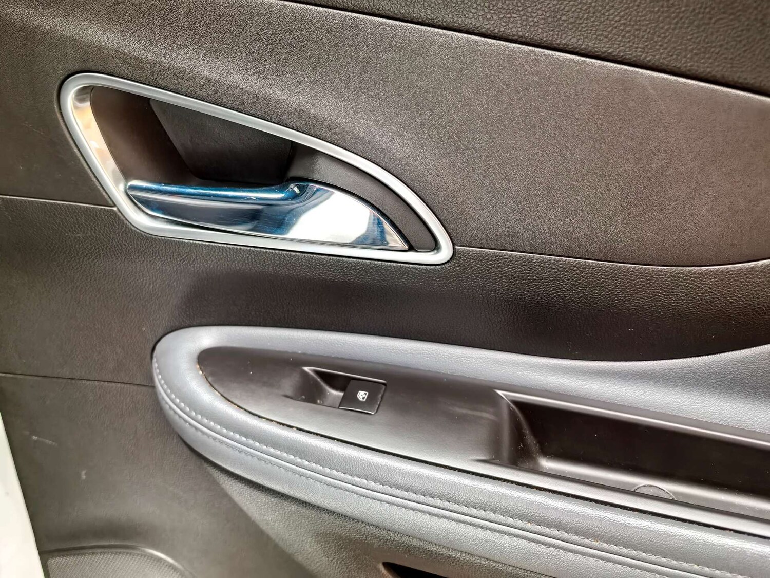 Used Vauxhall Mokka 2016 for sale - 77393364: Photo 34