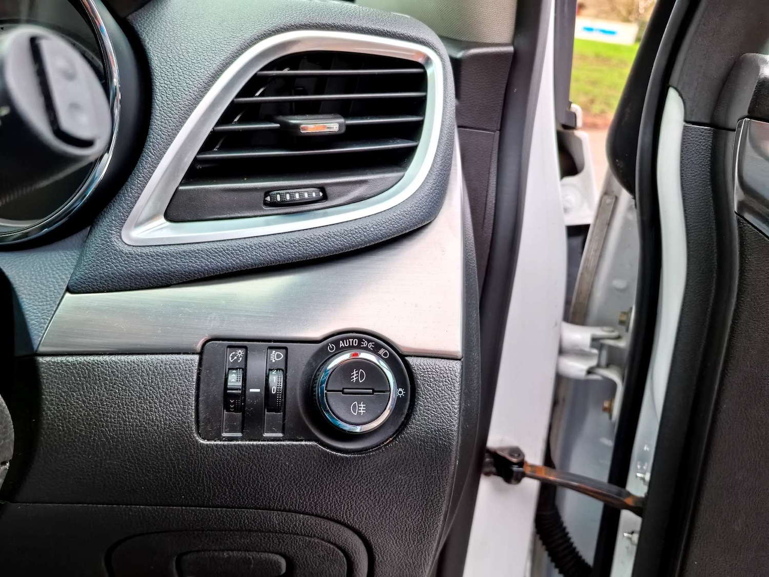 Used Vauxhall Mokka 2016 for sale - 77393364: Photo 37