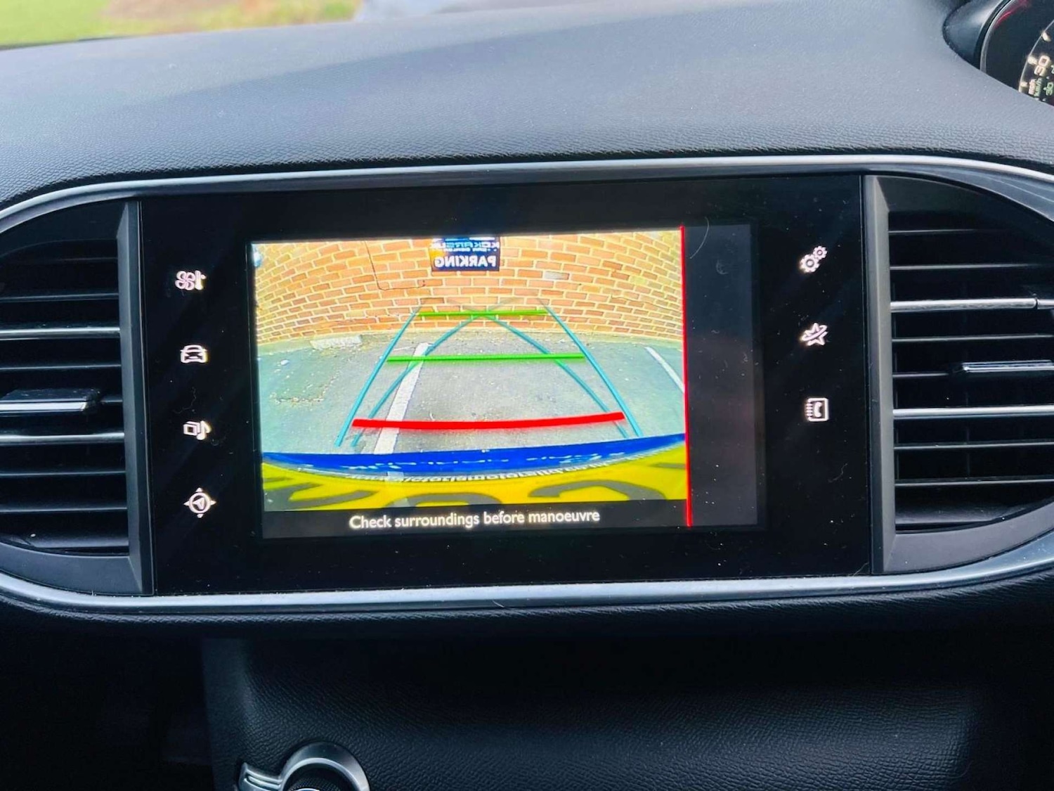 Used Peugeot 308 2015 for sale - 76600837: Photo 11