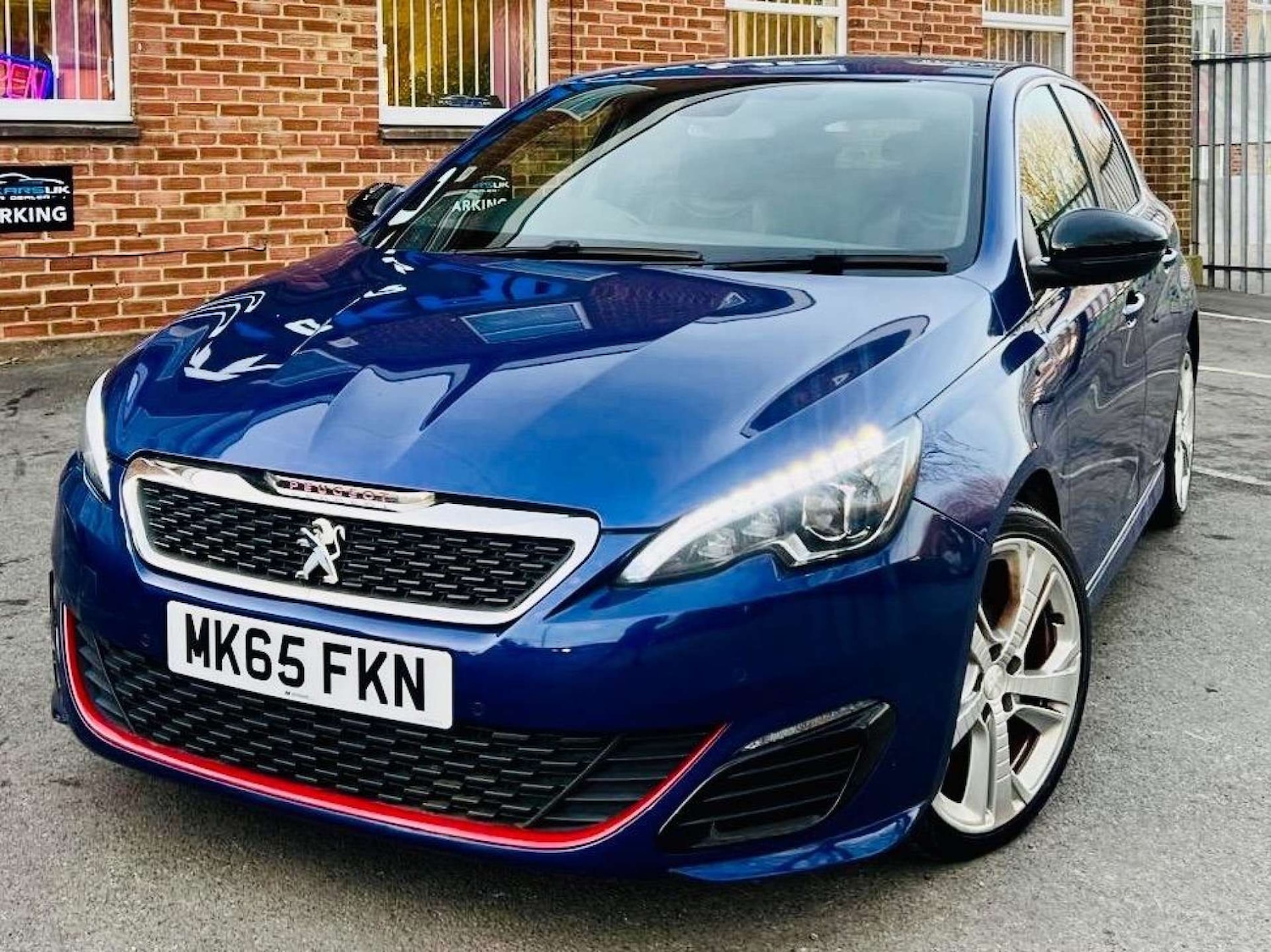 Used Peugeot 308 2015 for sale - 76600837: Photo 2