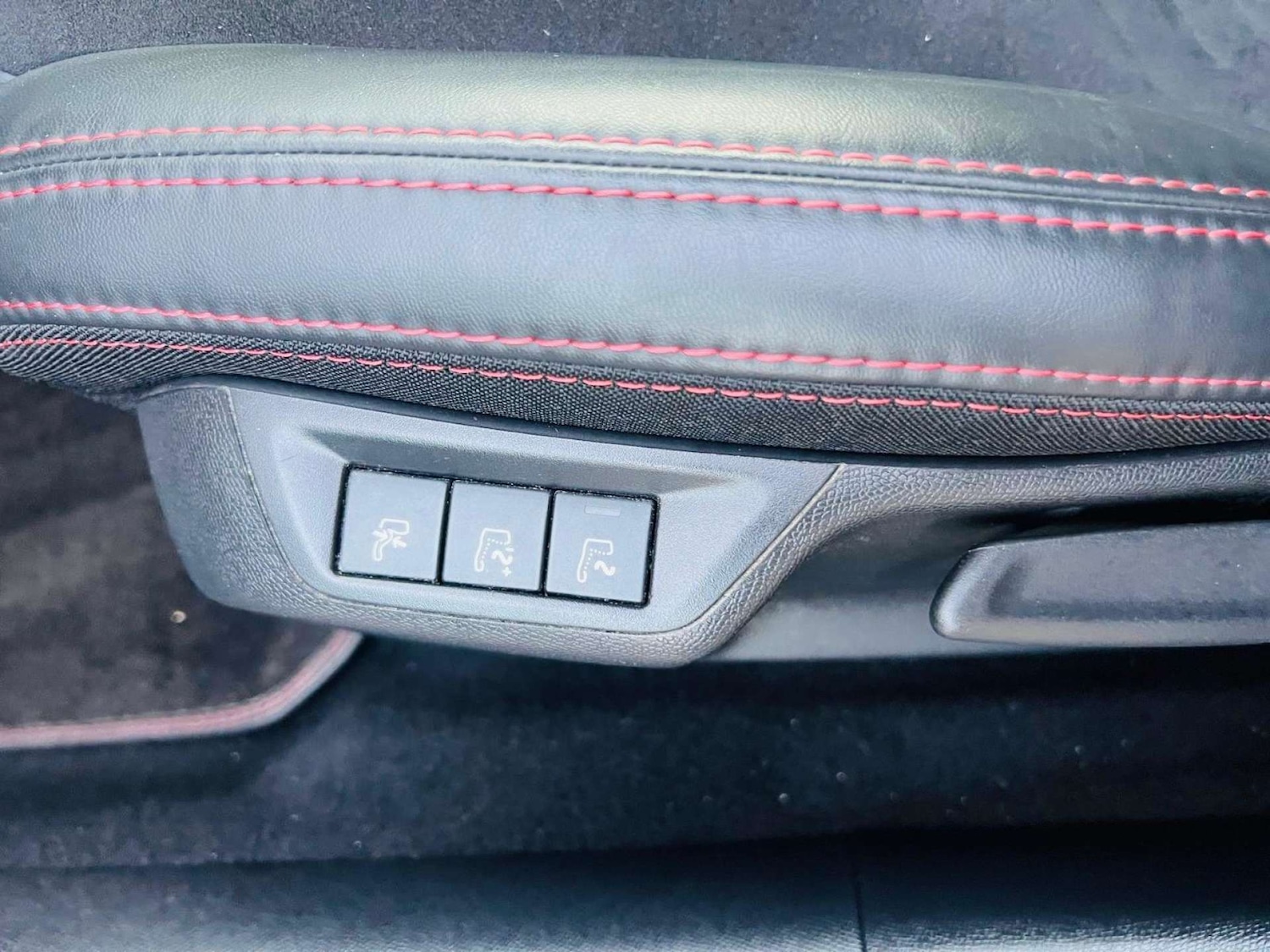 Used Peugeot 308 2015 for sale - 76600837: Photo 57