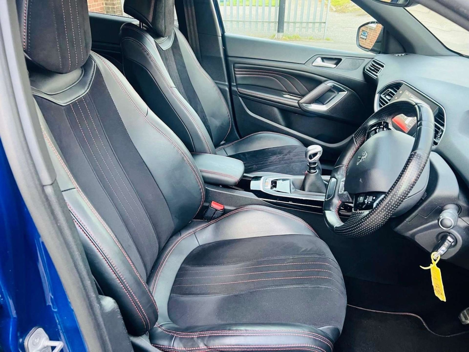 Used Peugeot 308 2015 for sale - 76600837: Photo 9