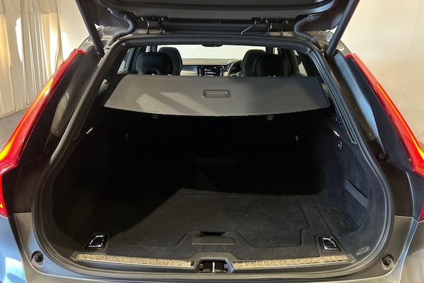 Used Volvo V90 2020 for sale - 75327534: Photo 9