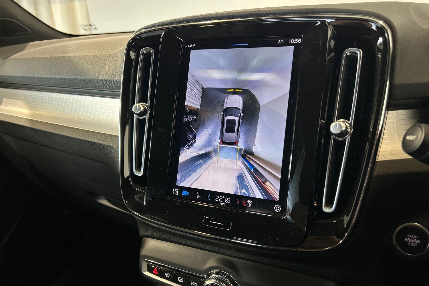 Used Volvo XC40 2023 for sale - 75990246: Photo 17