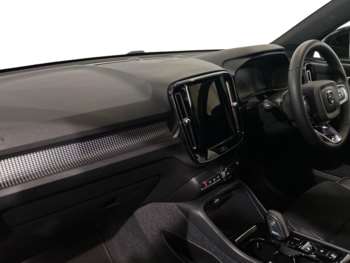 Used Volvo XC40 2022 for sale - 74848968: Photo