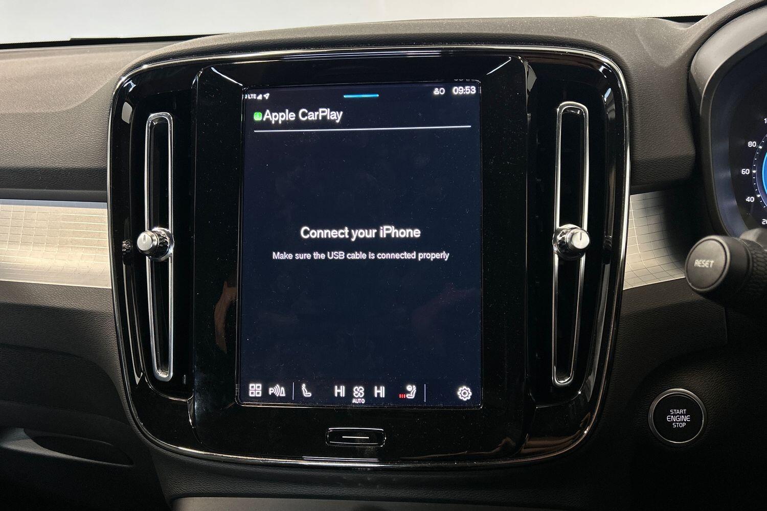 Used Volvo XC40 2023 for sale - 76042379: Photo 16