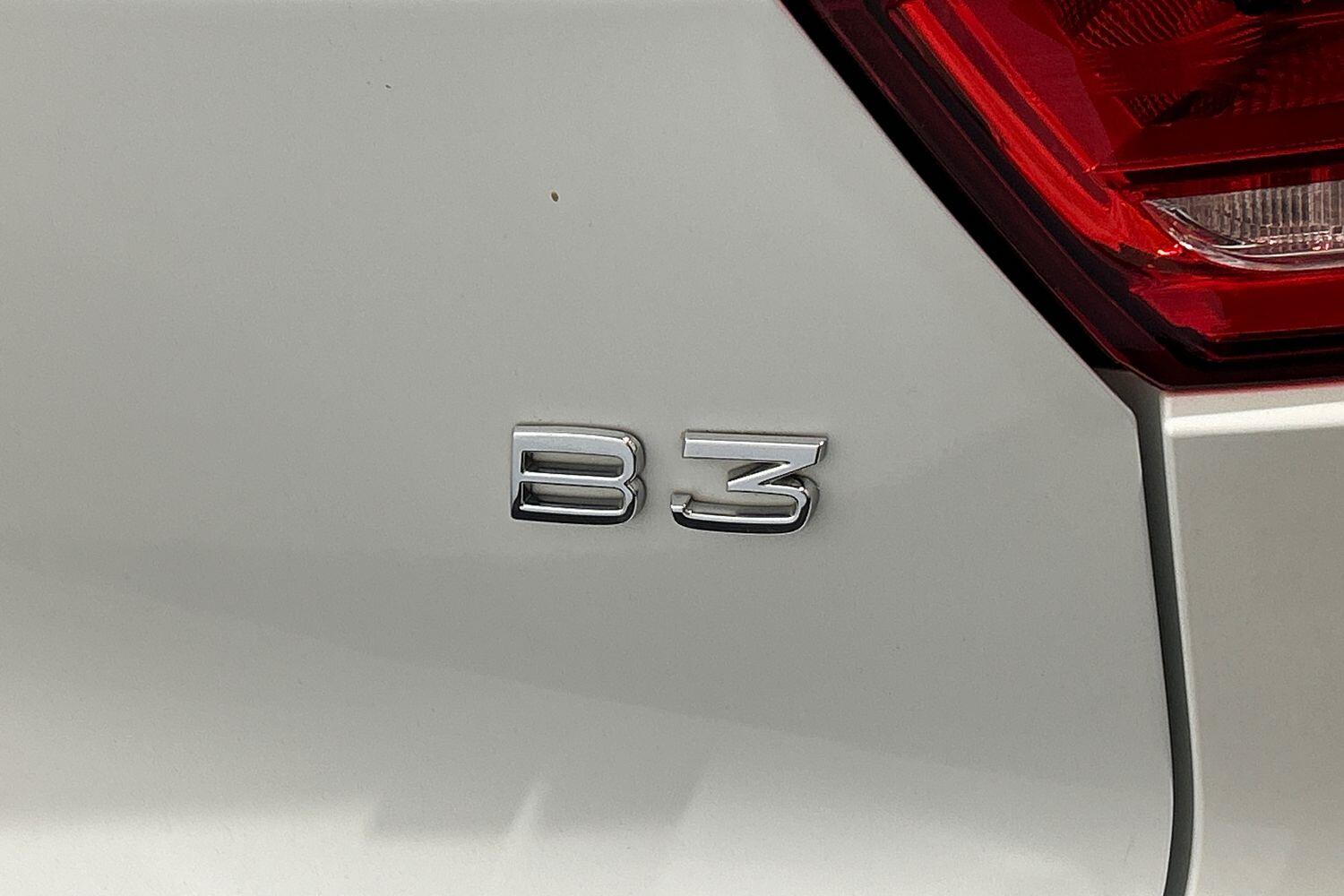 Used Volvo XC40 2023 for sale - 76042379: Photo 31
