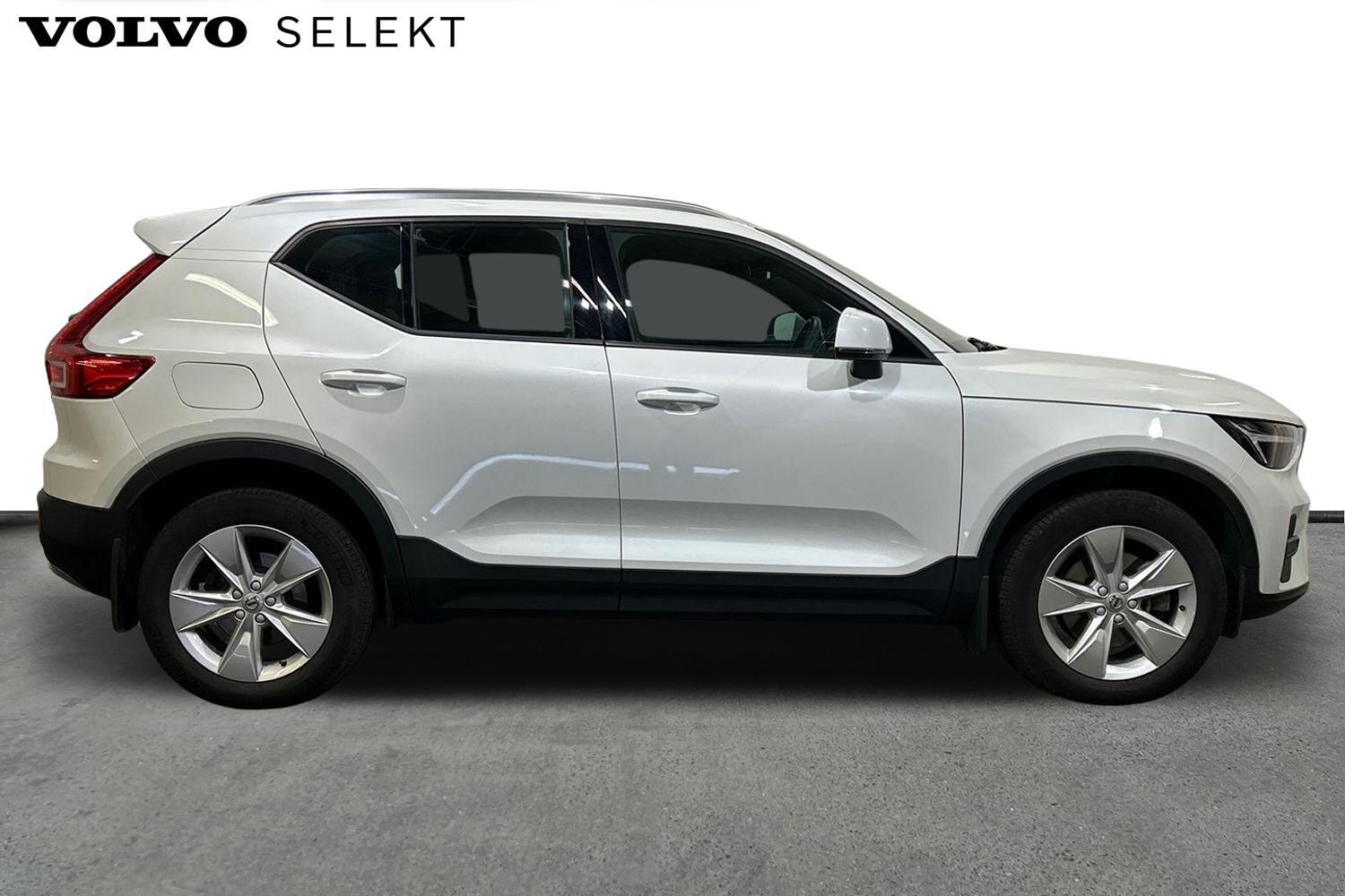 Used Volvo XC40 2023 for sale - 76042379: Photo 5