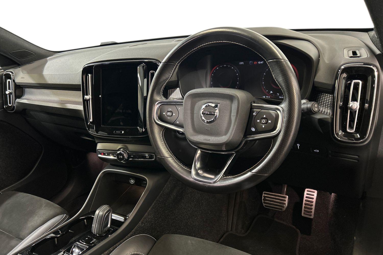 Used Volvo XC40 2021 for sale - 76031931: Photo 11