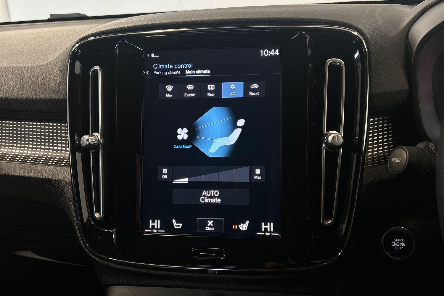 Used Volvo XC40 2021 for sale - 76031931: Photo 17