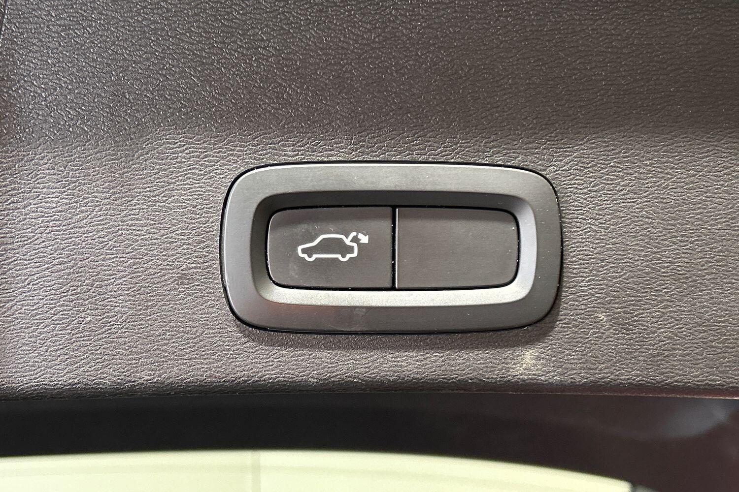 Used Volvo XC40 2021 for sale - 76031931: Photo 28