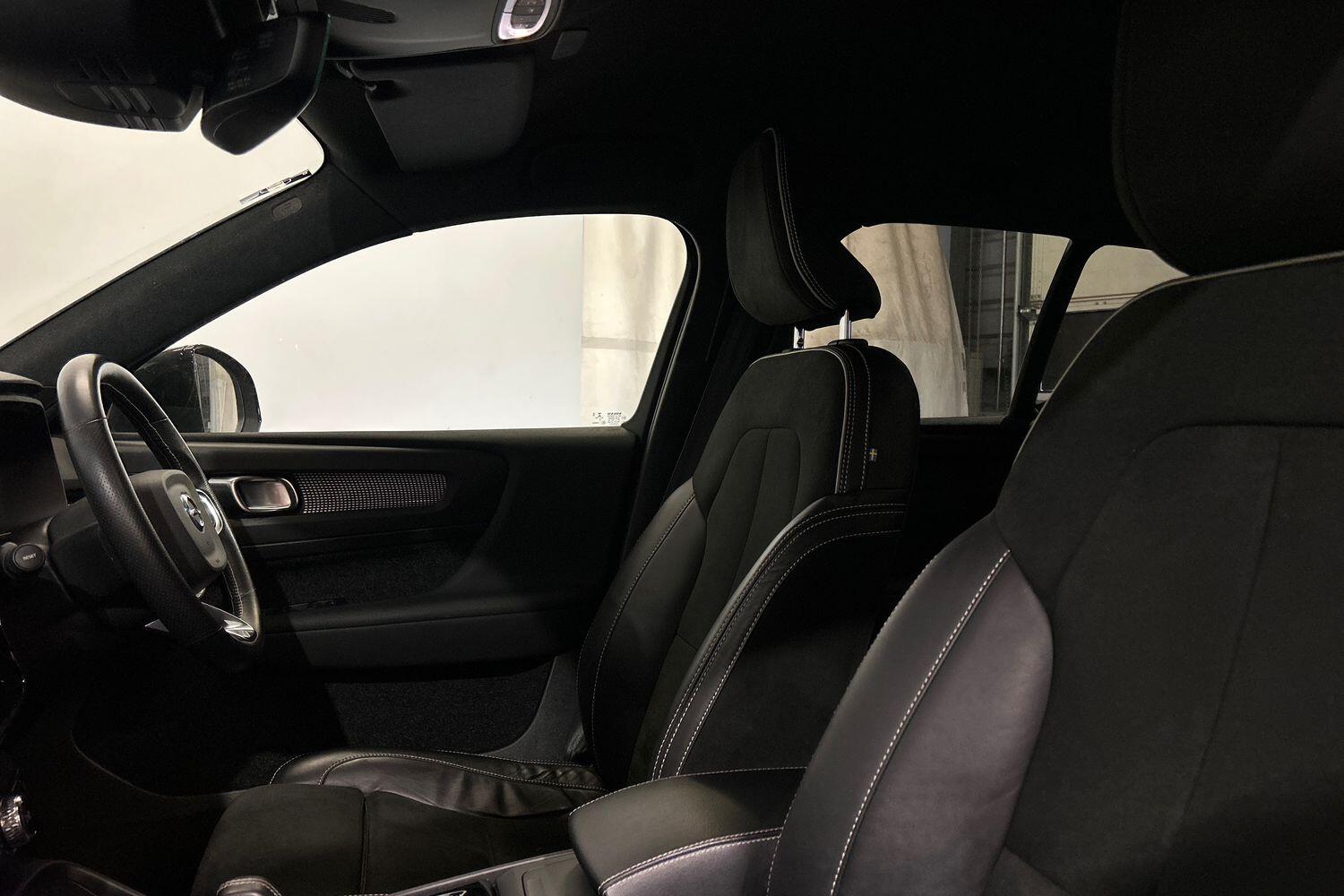 Used Volvo XC40 2021 for sale - 76031931: Photo 29