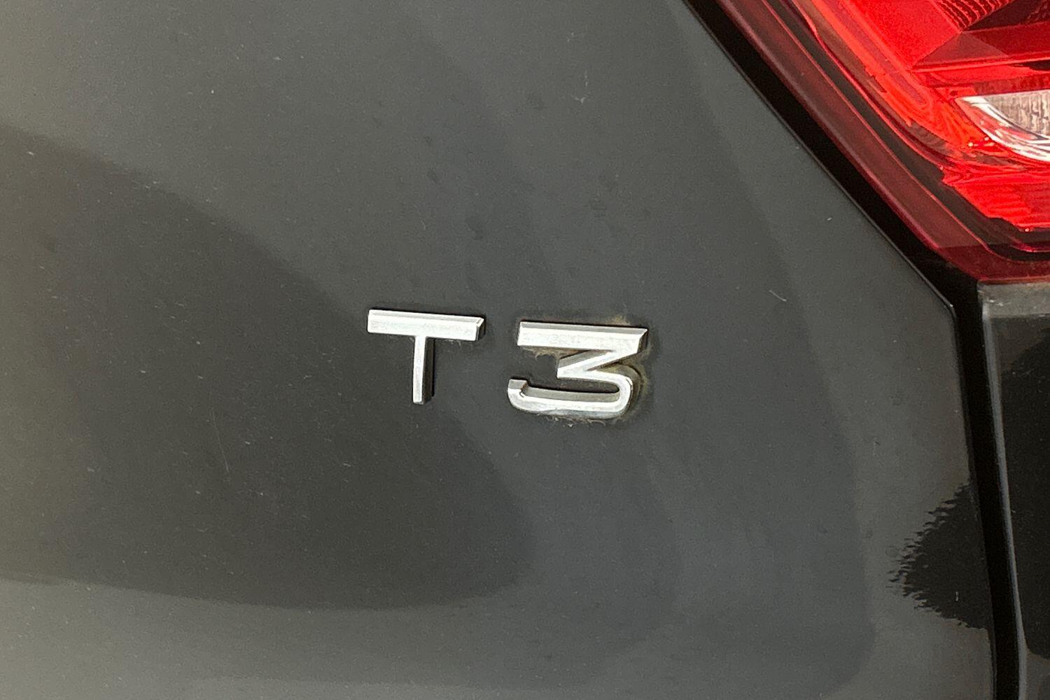 Used Volvo XC40 2021 for sale - 76031931: Photo 31