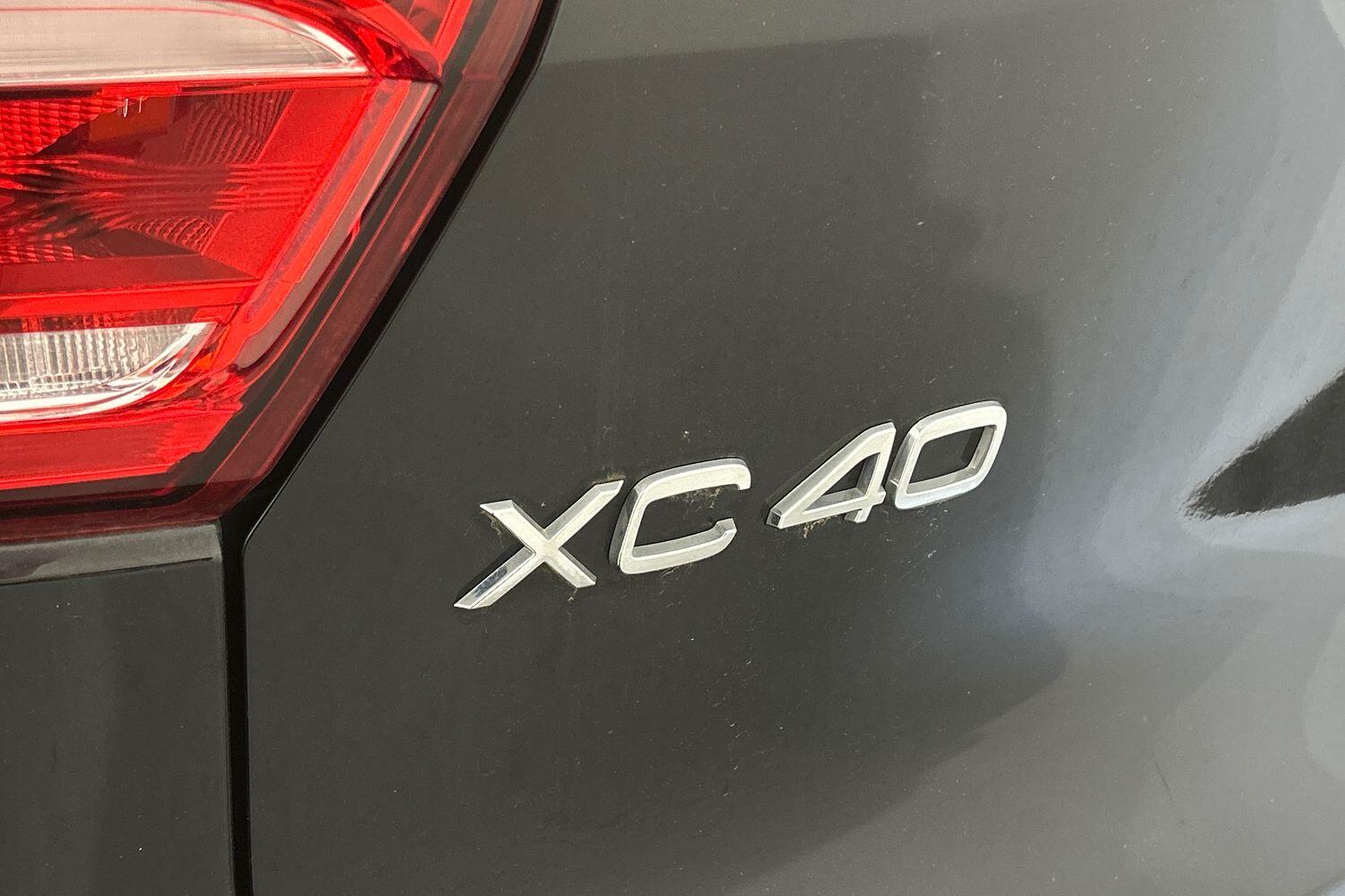 Used Volvo XC40 2021 for sale - 76031931: Photo 32