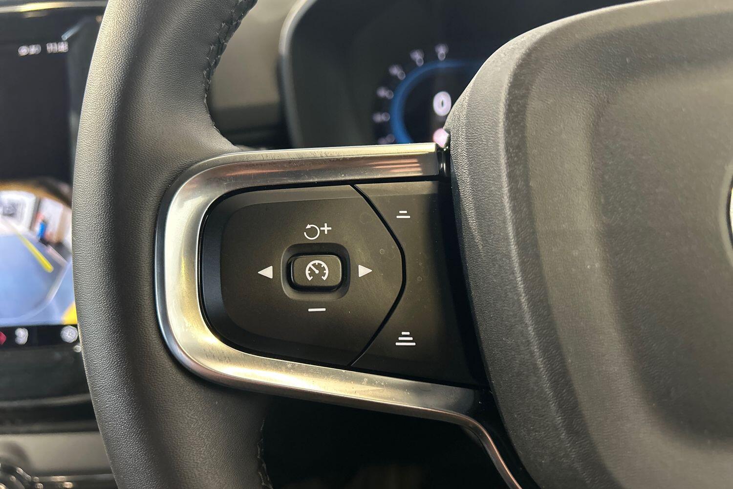 Used Volvo XC40 2025 for sale - 75990541: Photo 12