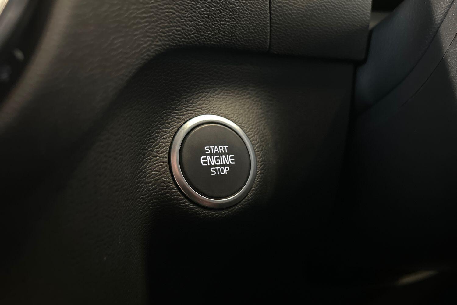 Used Volvo XC40 2025 for sale - 75990541: Photo 23
