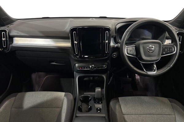 Used Volvo XC40 2022 for sale - 75646756: Photo 7