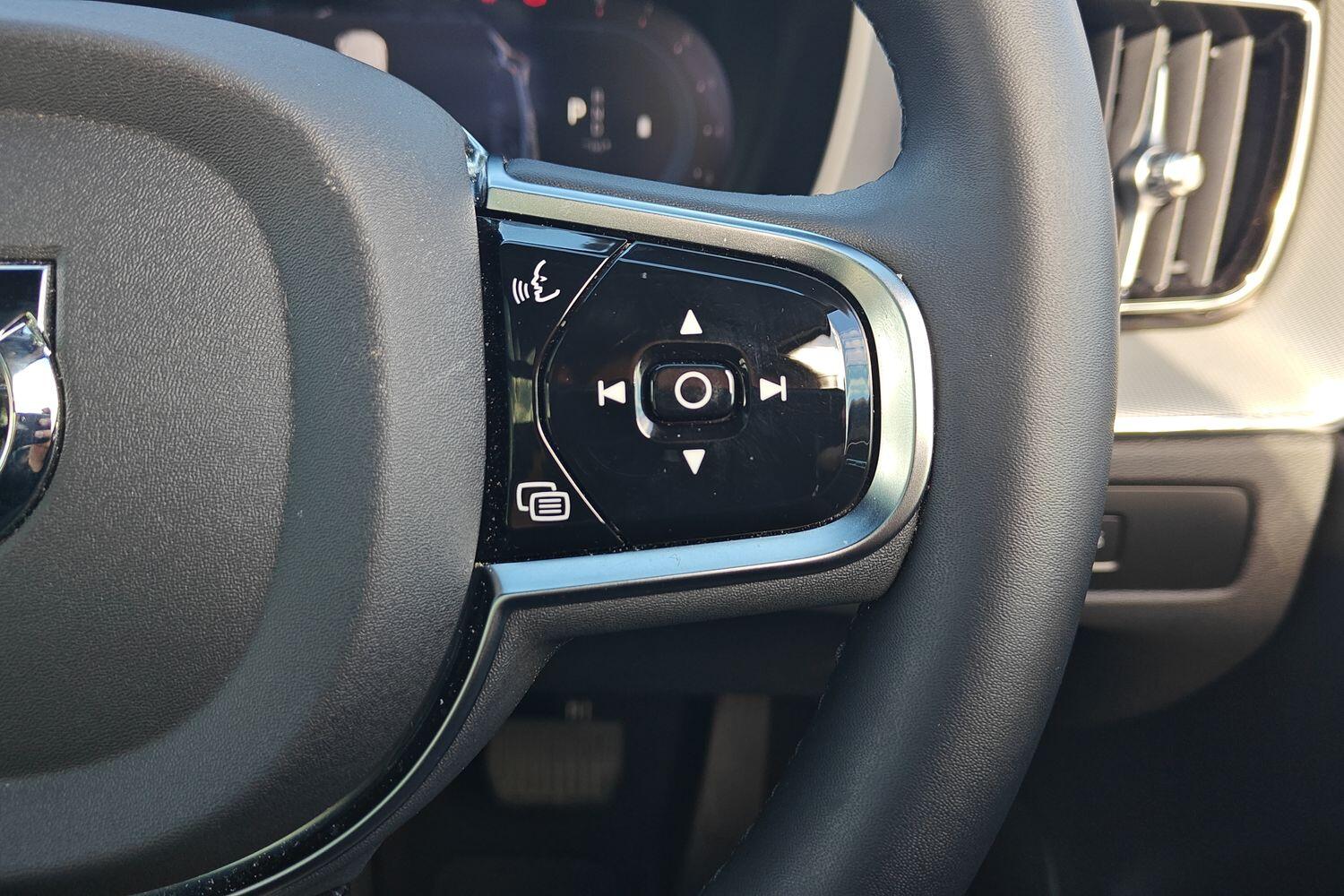 Used Volvo XC60 2024 for sale - 76032056: Photo 13