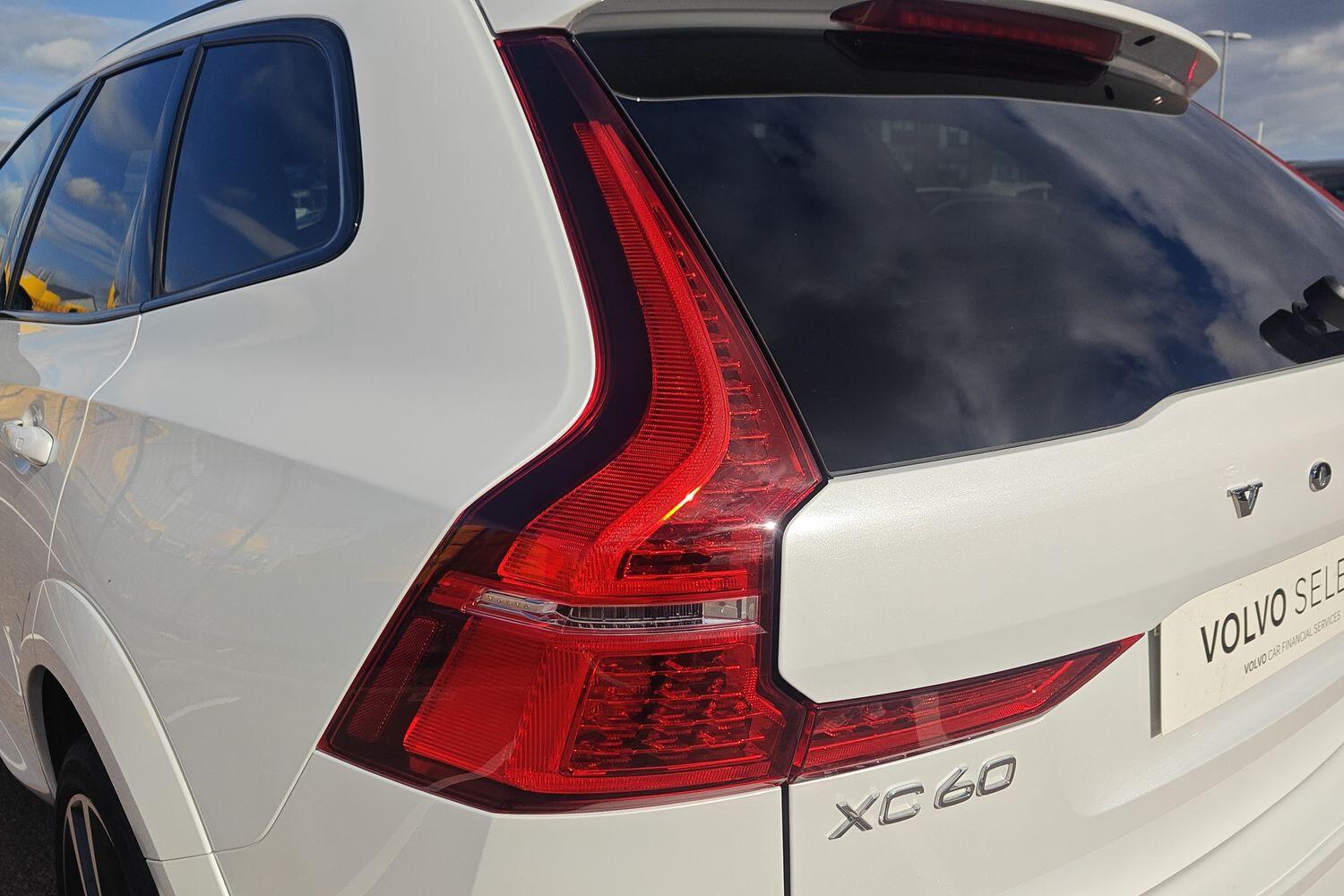 Used Volvo XC60 2024 for sale - 76032056: Photo 21