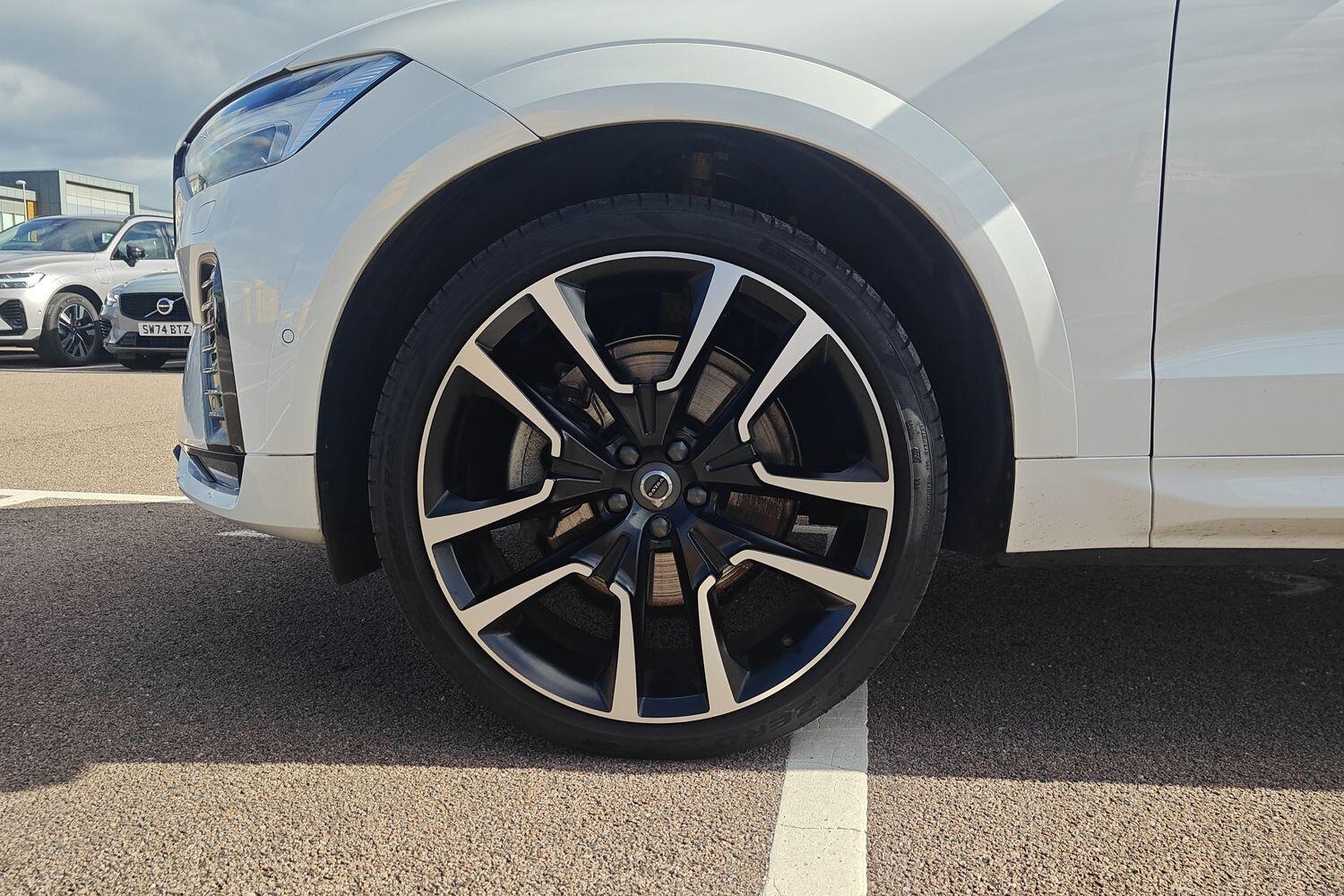 Used Volvo XC60 2024 for sale - 76032056: Photo 25