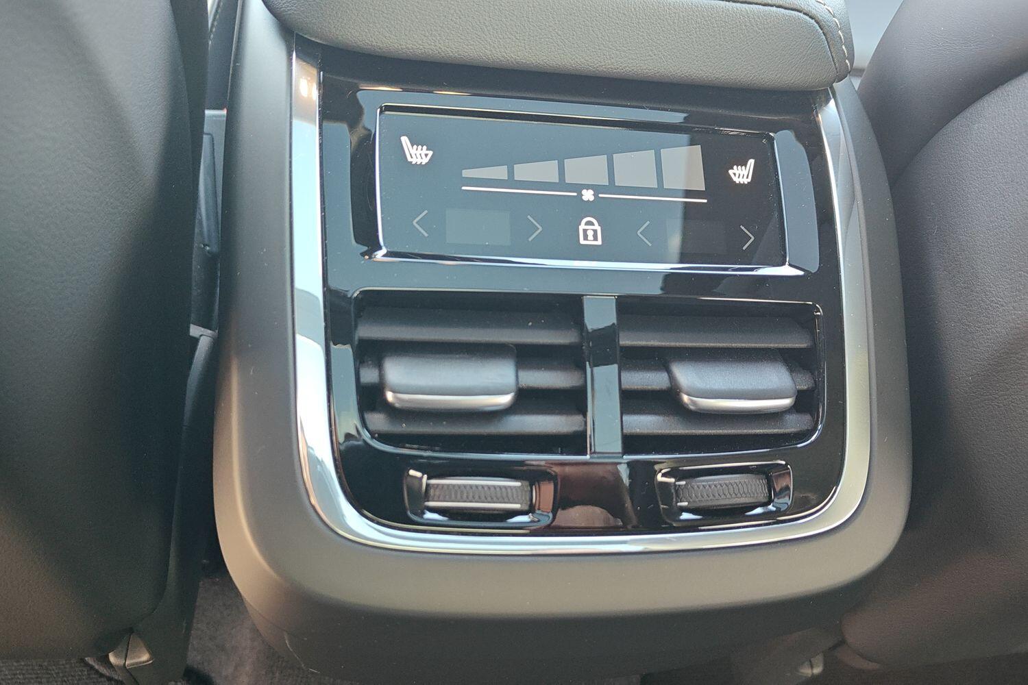 Used Volvo XC60 2024 for sale - 76032056: Photo 28
