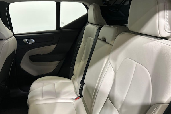 Used Volvo XC40 2021 for sale - 76158725: Photo 18