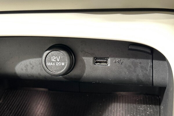 Used Volvo XC40 2021 for sale - 76158725: Photo 22