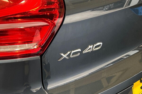 Used Volvo XC40 2021 for sale - 76158725: Photo 31