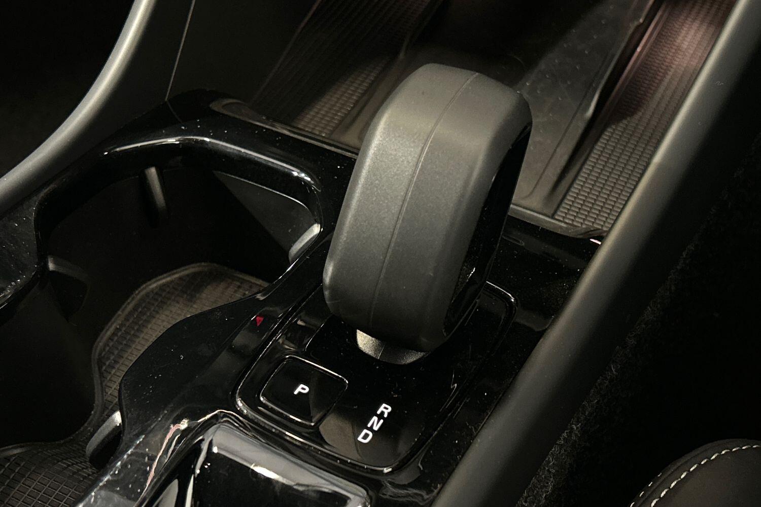 Used Volvo XC40 2025 for sale - 75989898: Photo 14