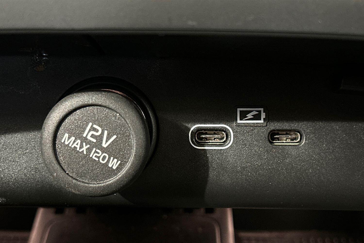 Used Volvo XC40 2025 for sale - 75989898: Photo 22