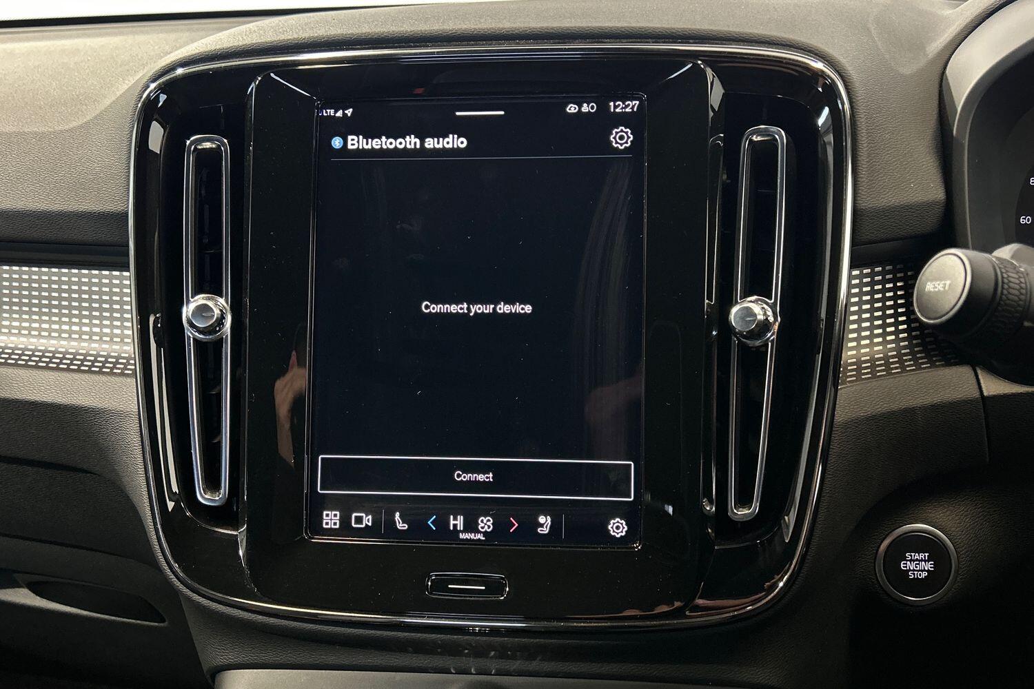 Used Volvo XC40 2025 for sale - 75989898: Photo 26