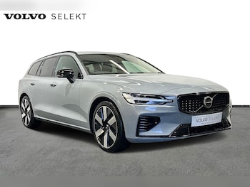Used Volvo V60 2024 for sale - 75562728: Photo