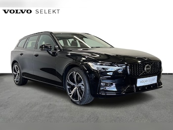 (25) - Plus, B4 Mild hybrid, Petrol, Dark 5-Door
