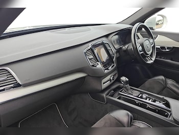 Used Volvo XC90 2017 for sale - 75297955: Photo