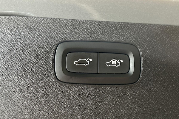 Used Volvo XC90 2017 for sale - 75297955: Photo 30