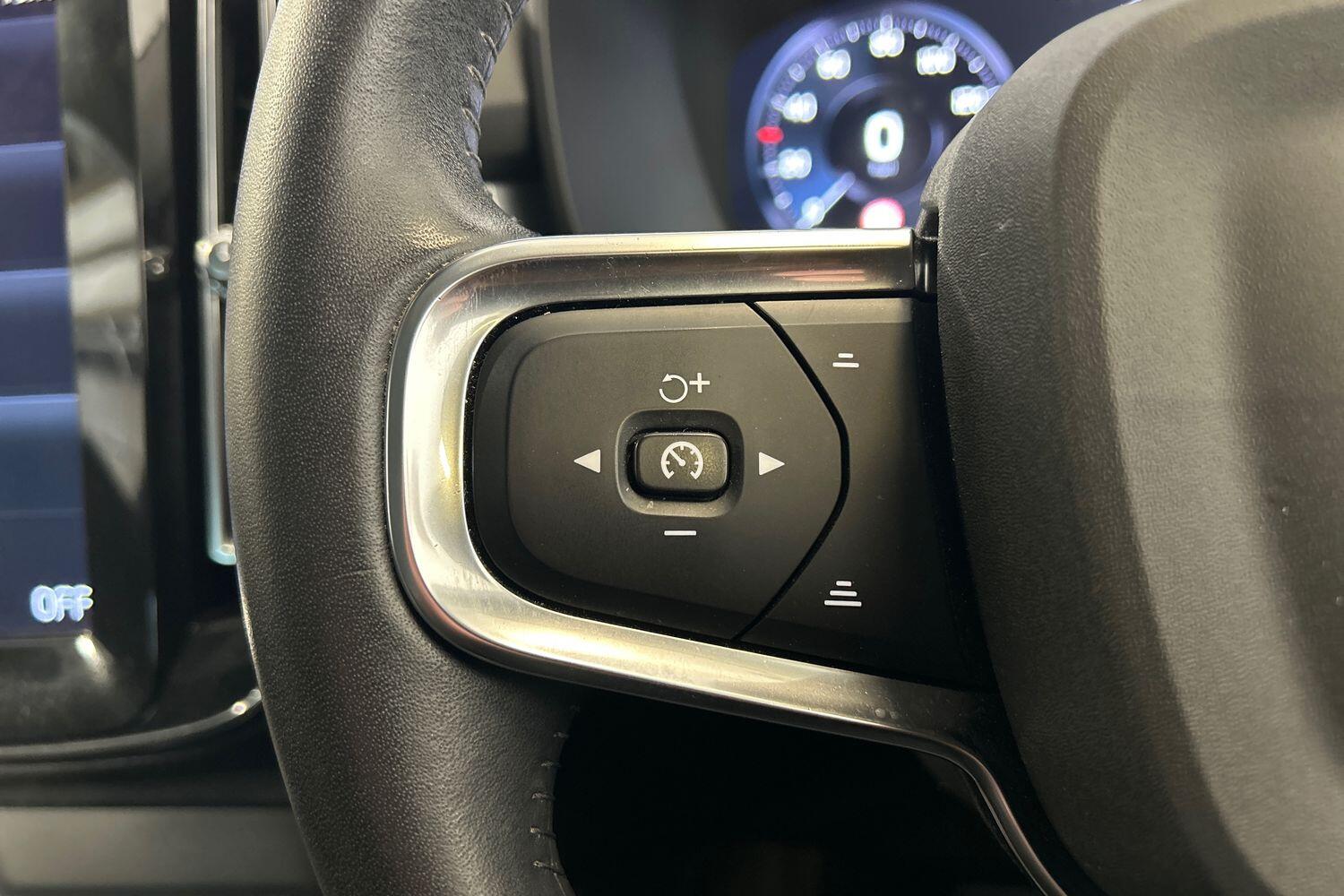 Used Volvo XC40 2021 for sale - 76026585: Photo 12