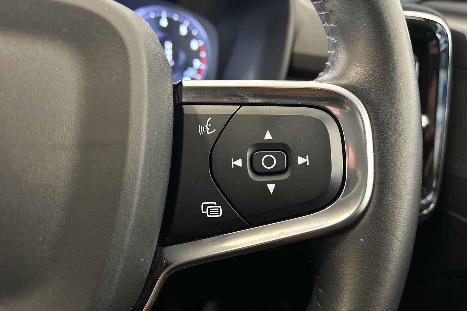 Used Volvo XC40 2021 for sale - 76026585: Photo 13